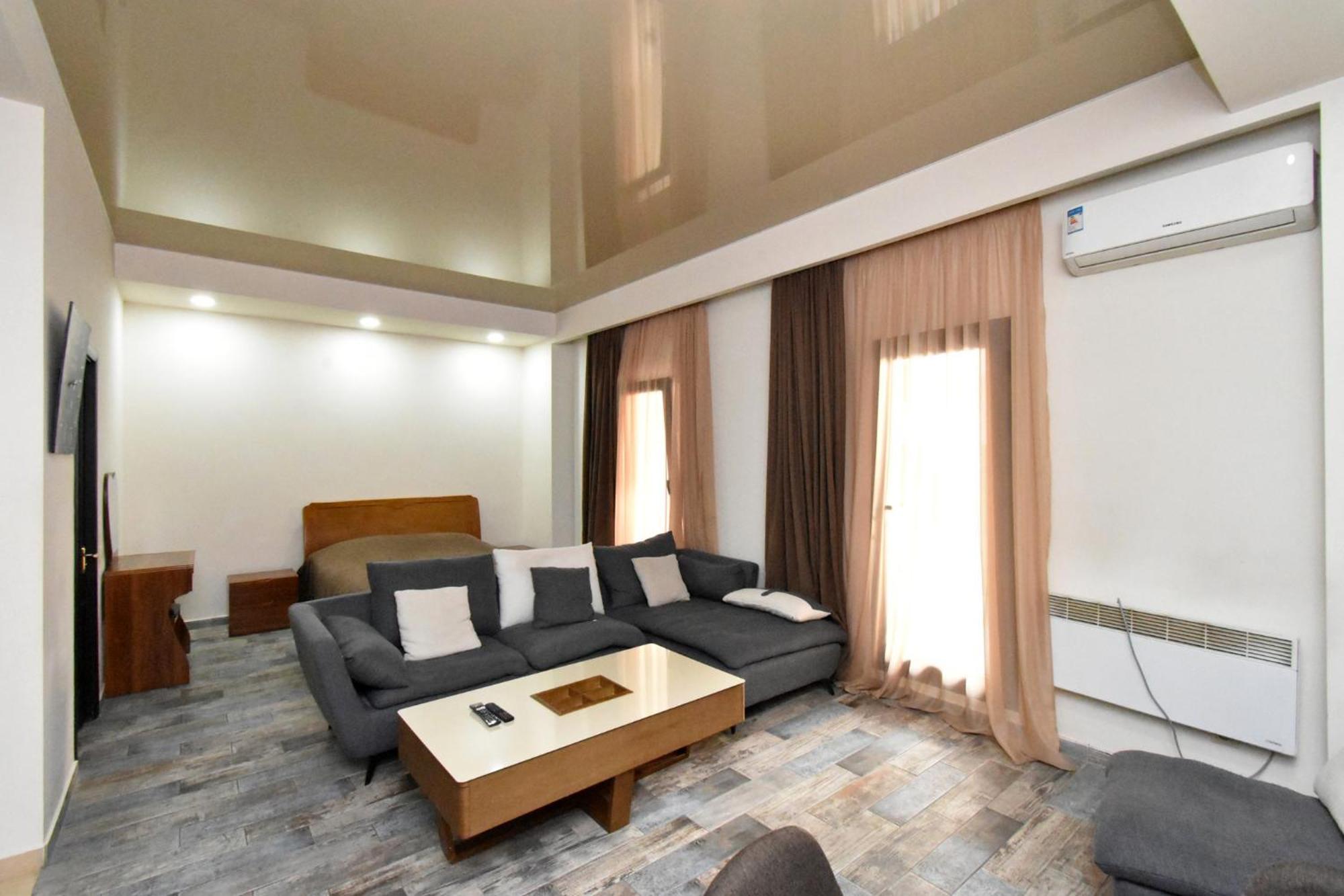 Yars Apartments Yerevan Ngoại thất bức ảnh